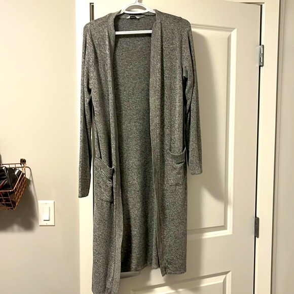 Reitmans Calf Length Cardigan - size medium - Picture 1 of 3